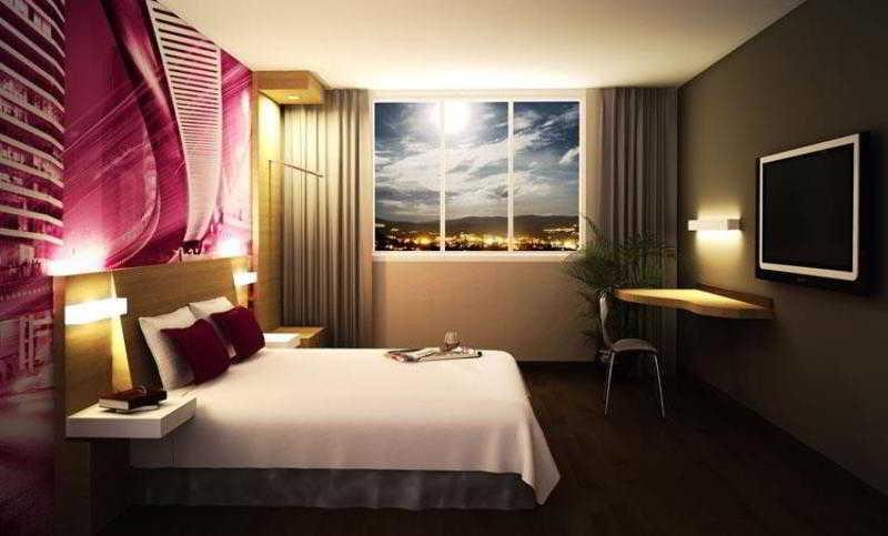 Favehotel Pasar Baru Jakarta Buitenkant foto