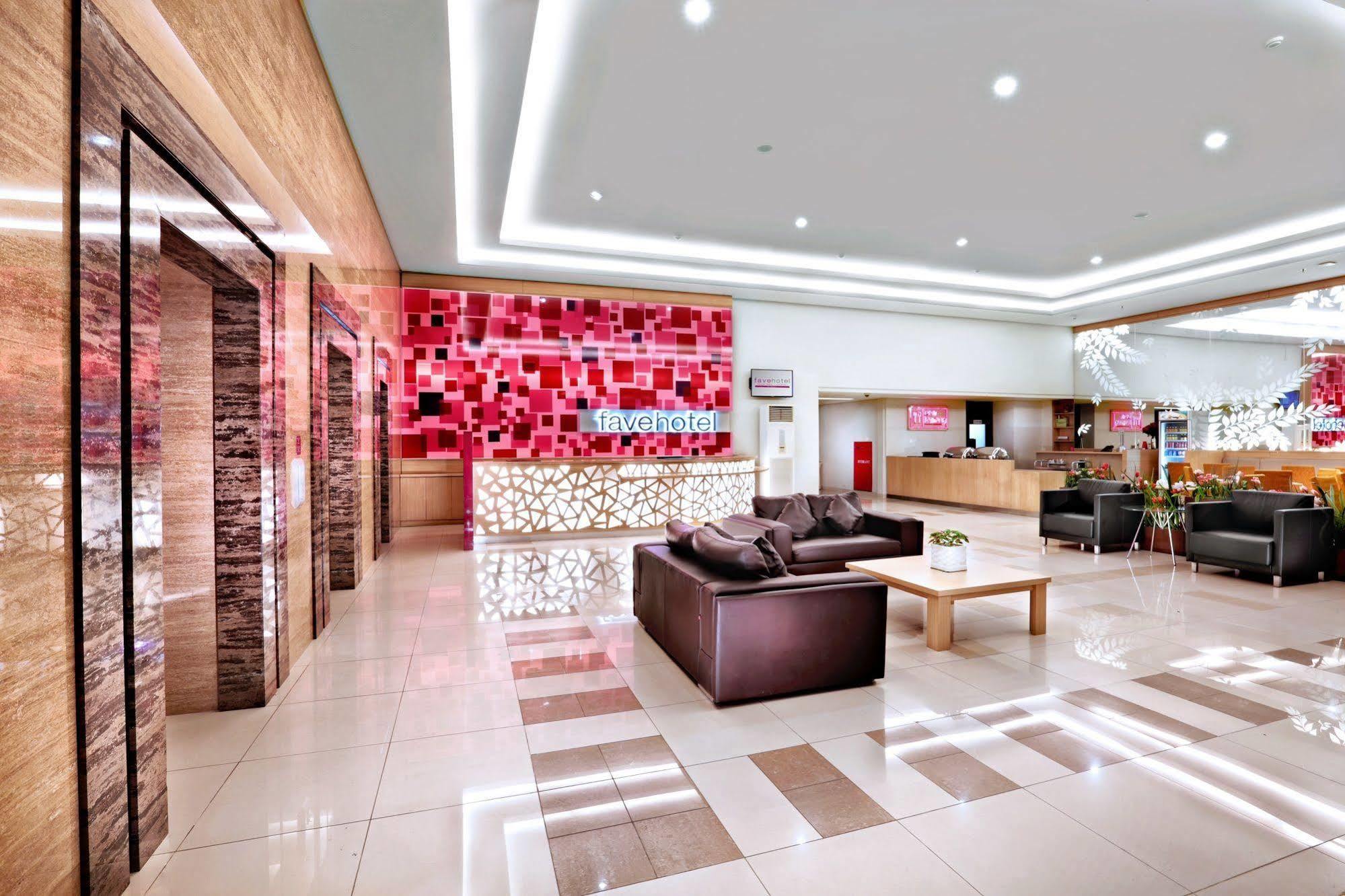 Favehotel Pasar Baru Jakarta Buitenkant foto