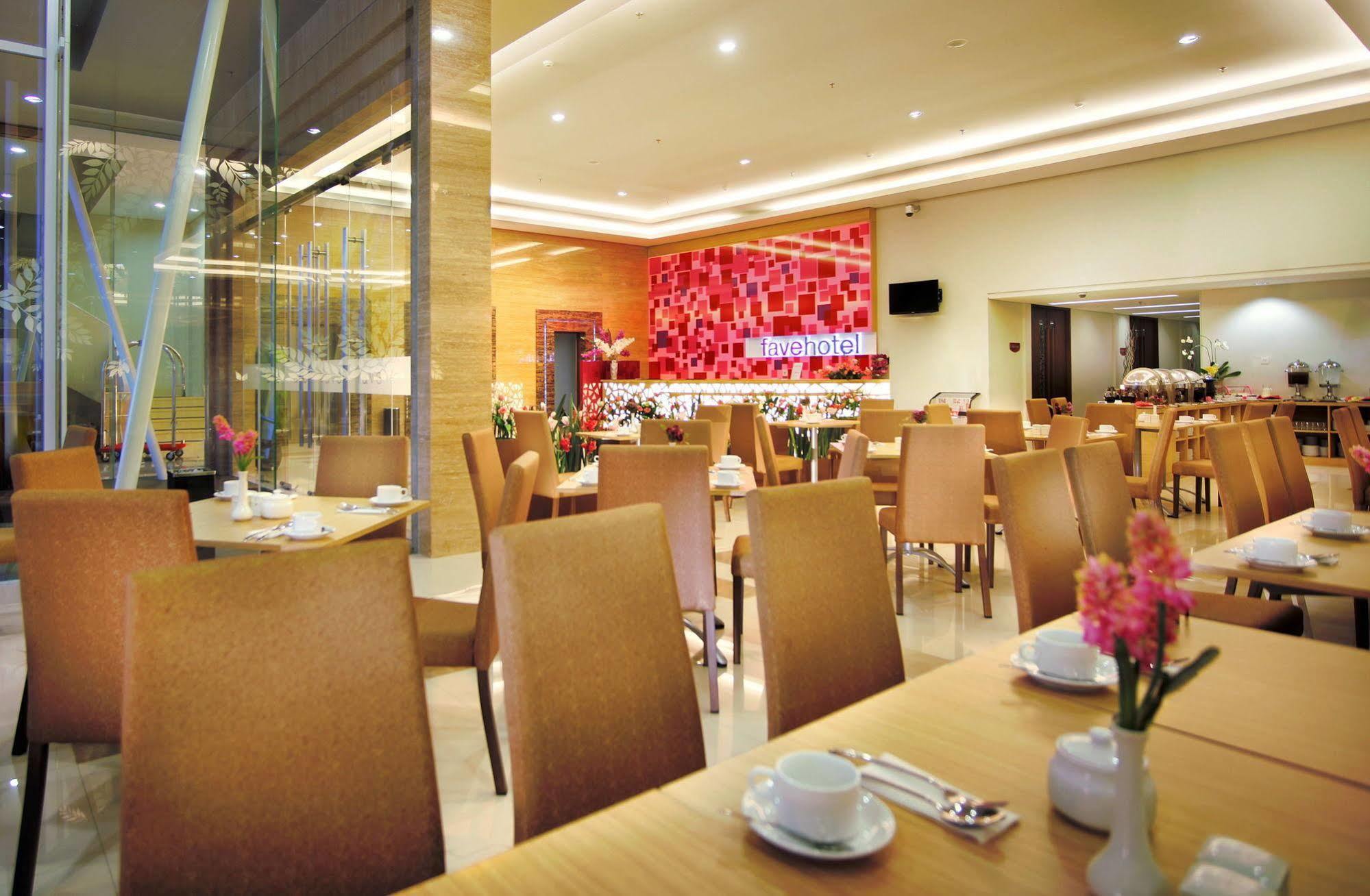 Favehotel Pasar Baru Jakarta Buitenkant foto